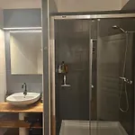Magnifique Lumineux Dans Chateau Avec Piscine *