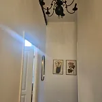 Magnifique Lumineux Dans Chateau Avec Piscine Escos