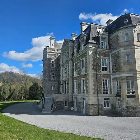 Magnifique Lumineux Dans Chateau Avec Piscine * Escos